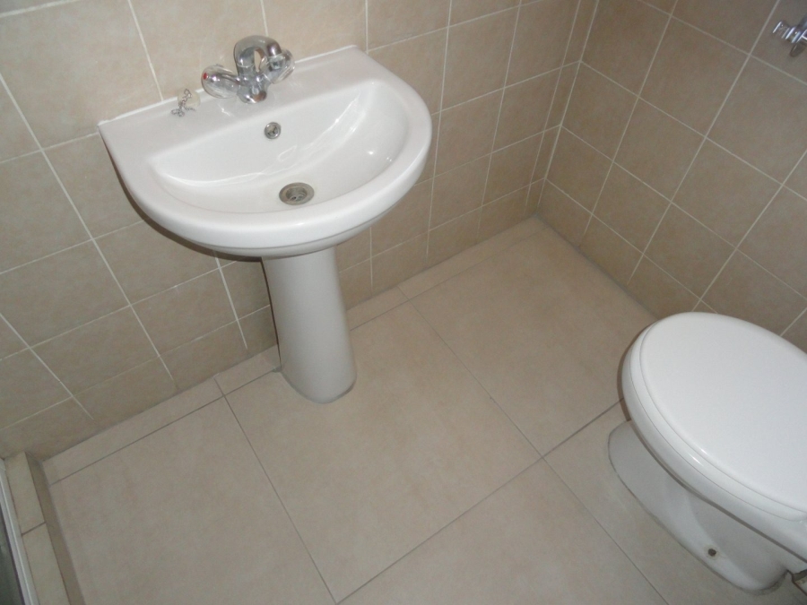 To Let 1 Bedroom Property for Rent in Die Bult North West